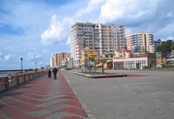 De boulevard in Durr&euml;s